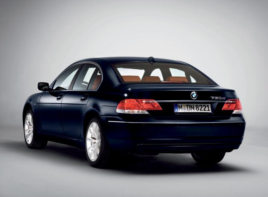  BMW 7-Series 2006 года  (фото 52 из 53)